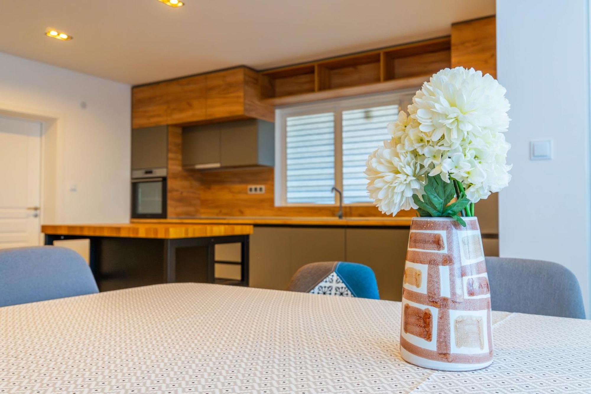 Guest House GERANIUM Obrochishte Extérieur photo